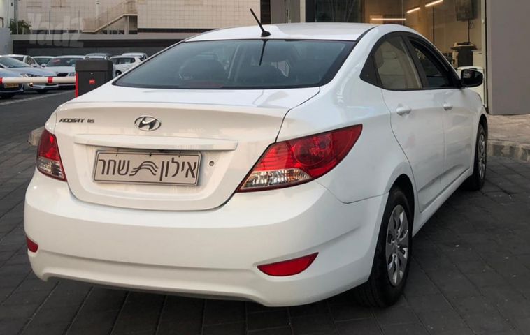 יונדאי אקסנט i25