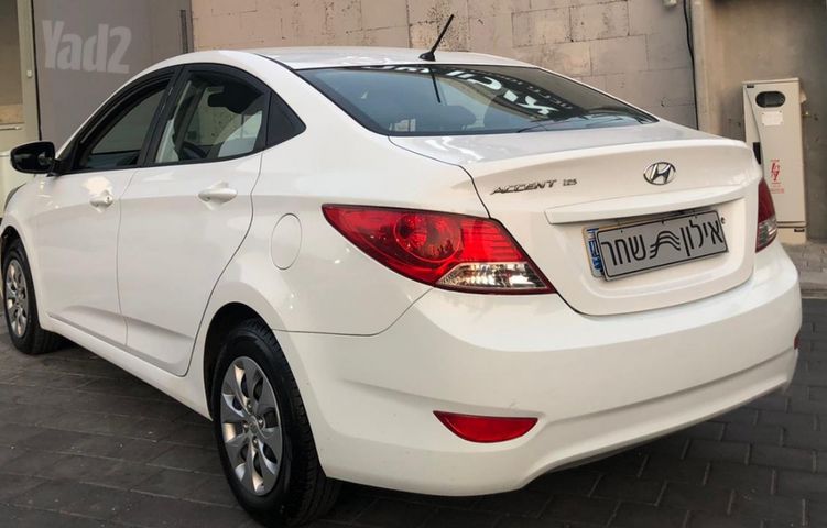 יונדאי אקסנט i25