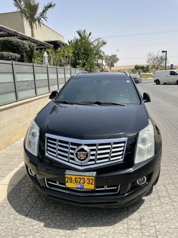 קאדילק SRX