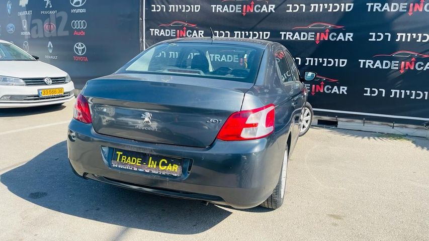 פיג'ו 301