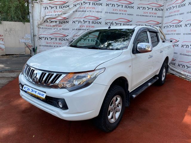 מיצובישי טרייטון / L200