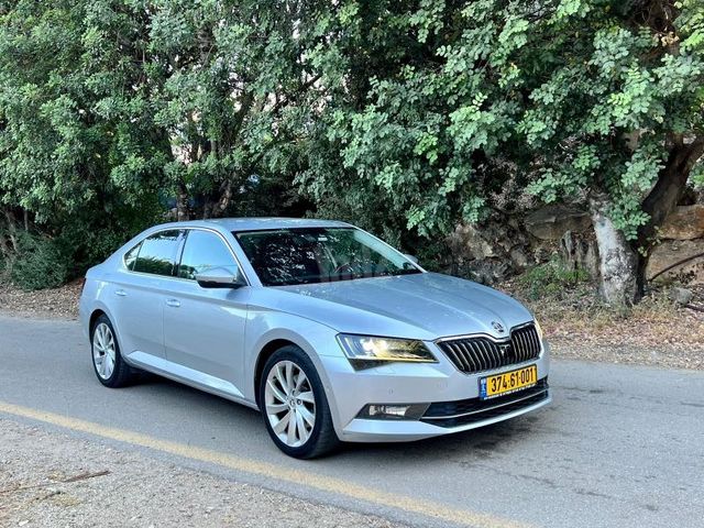 מודעת רכב סקודה סופרב
