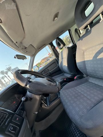 מיצובישי טרייטון / L200