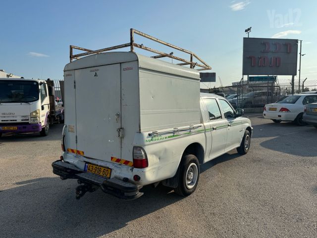 מיצובישי טרייטון / L200