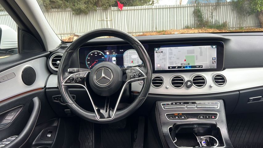 מרצדס-בנץ E-class
