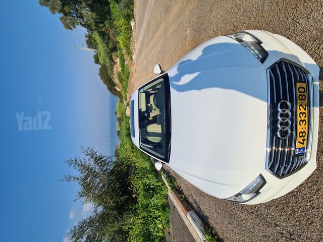 מודעת רכב אאודי A4