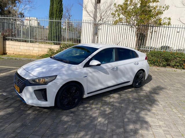 מודעת רכב יונדאי איוניק