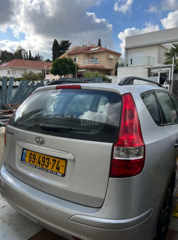 יונדאי i30