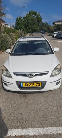 i30 Inspire אוט׳ בנזין סטיישן / טורר 1.6 (126 כ״ס)