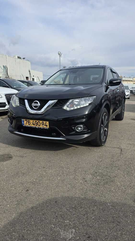 ניסאן אקס טרייל