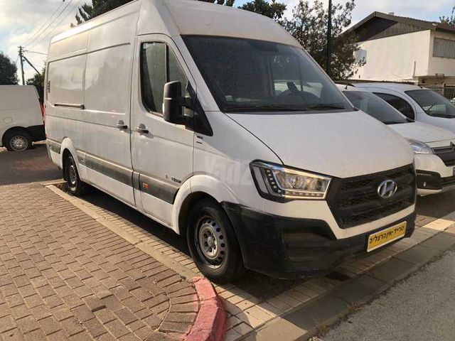 יונדאי H350