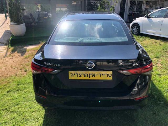 מודעת רכב ניסאן סנטרה 1