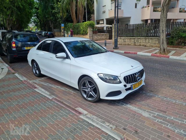 מרצדס-בנץ C-class