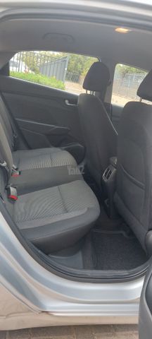 יונדאי אקסנט i25
