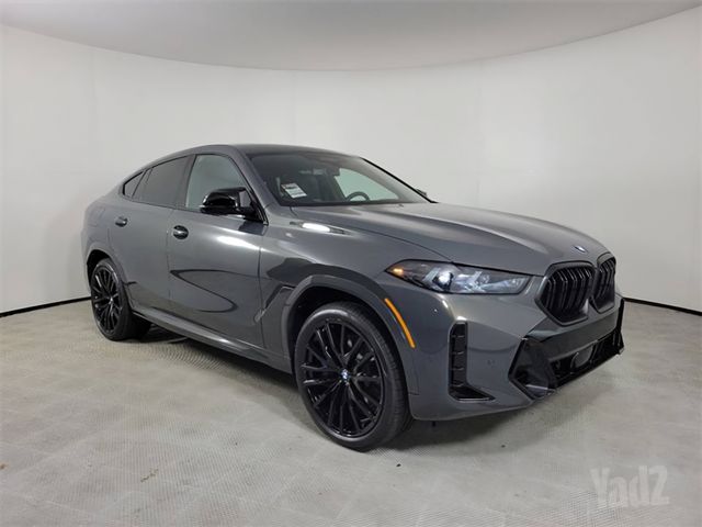 ב מ וו X6