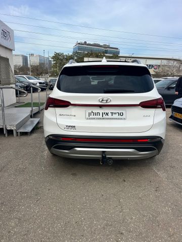 יונדאי סנטה פה
