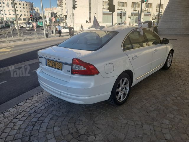 וולוו S80