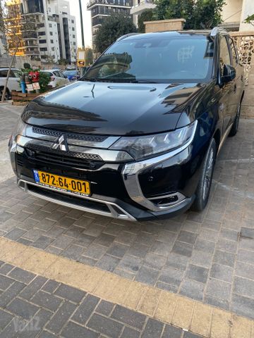 מיצובישי אאוטלנדר
