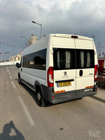 פיג'ו בוקסר