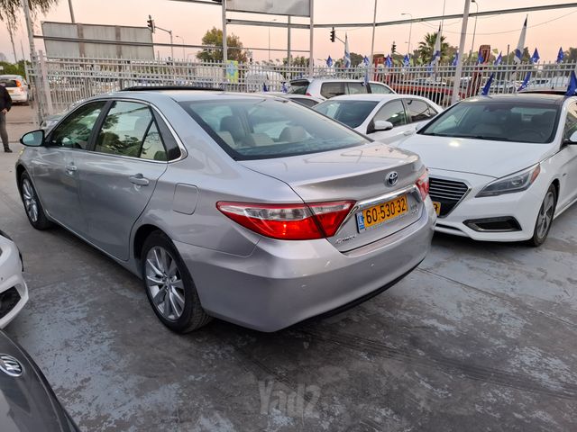 טויוטה קאמרי