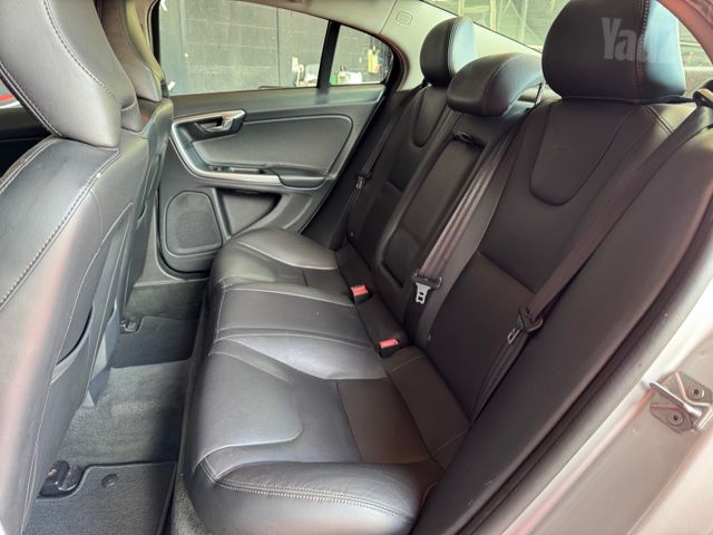 וולוו S60