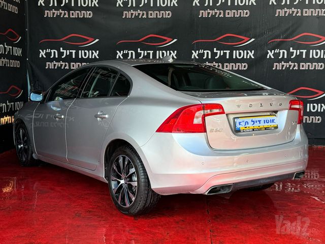 וולוו S60