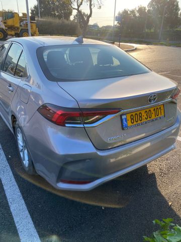 טויוטה קורולה