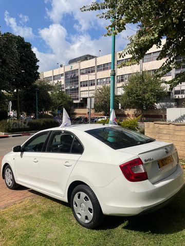 סקודה ראפיד