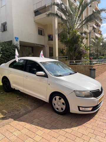 סקודה ראפיד