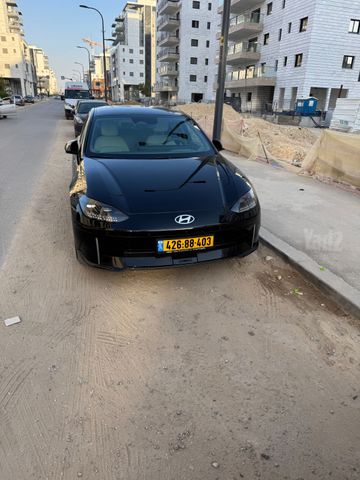 יונדאי איוניק 6