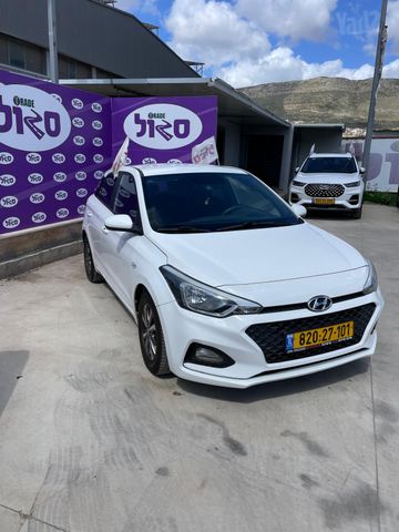 יונדאי i20