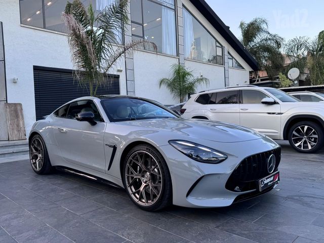 מודעת רכב מרצדס-בנץ AMG GT