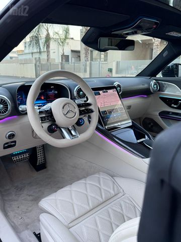 מרצדס-בנץ AMG GT