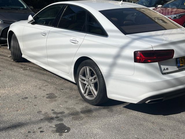 אאודי A6