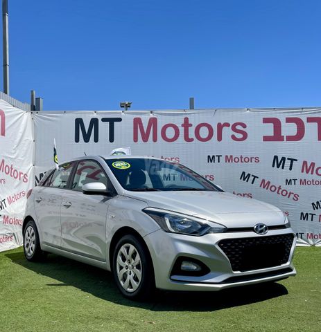 יונדאי i20