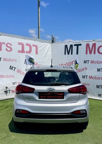 יונדאי i20