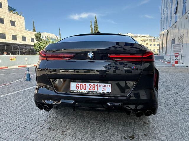 ב מ וו X6