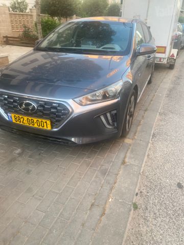 מודעת רכב יונדאי איוניק