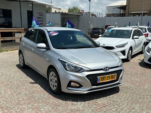 יונדאי i20