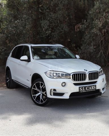 ב מ וו X5