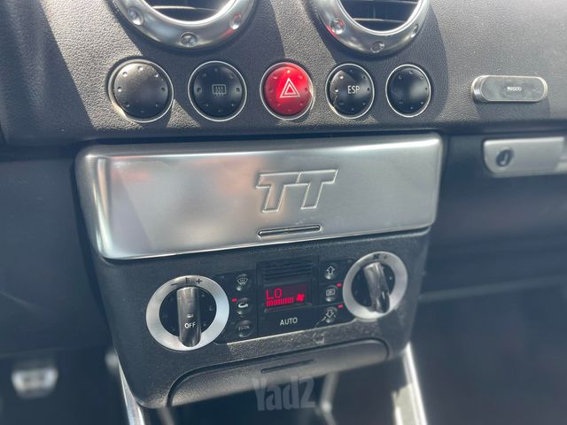 אאודי TT