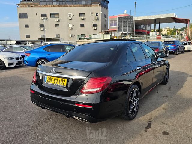 מרצדס-בנץ E-class