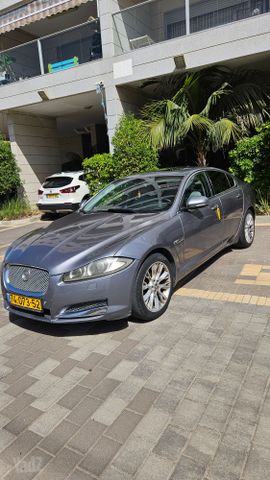 יגואר XF