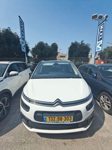 מודעת רכב סיטרואן C4 ספייסטורר 1
