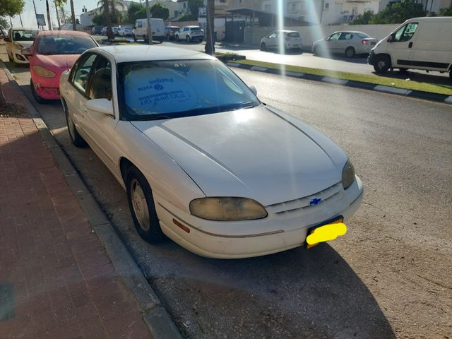 שברולט לומינה מיניוואן