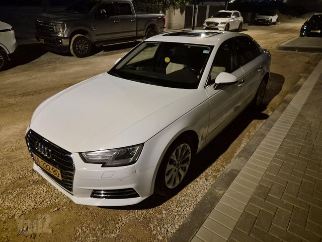 אאודי A4