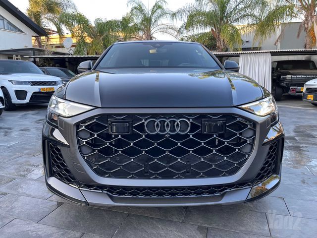 מודעת רכב אאודי RS Q8