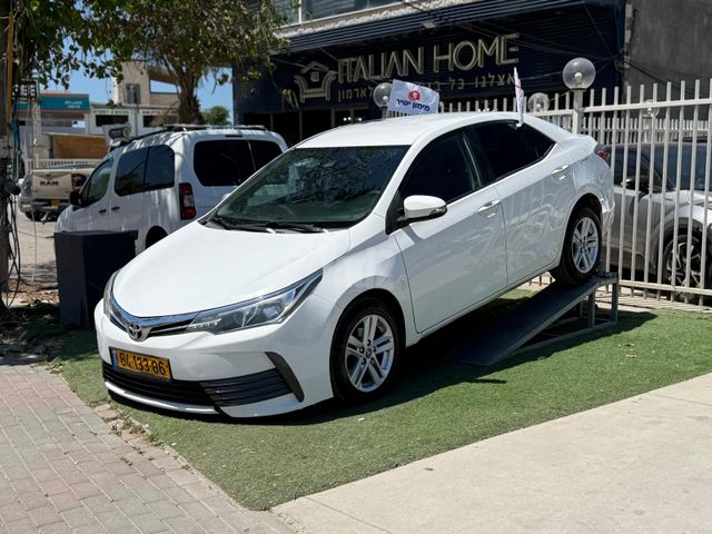 מודעת רכב טויוטה קורולה
