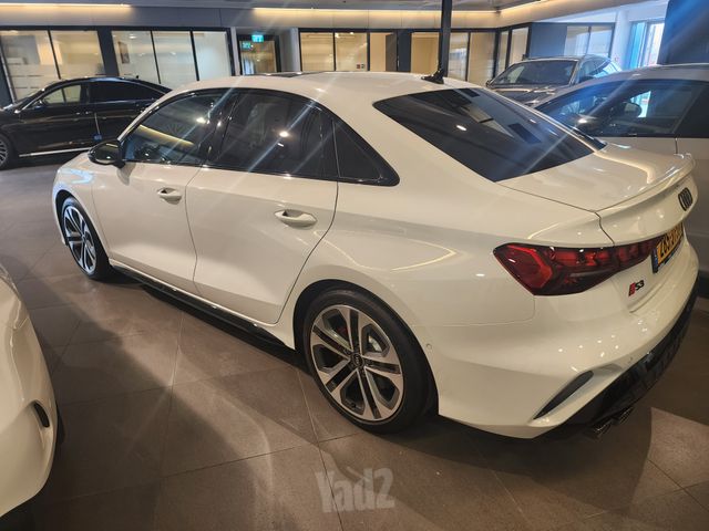 אאודי S3