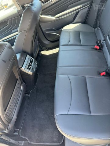 אי.וי איזי Limo